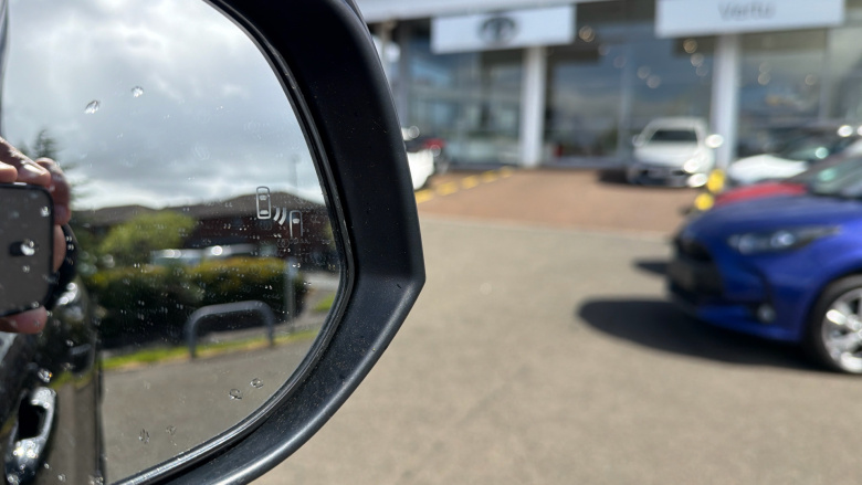 Toyota RAV4 2.5 VVT-i Hybrid Black Edition 5dr CVT Hybrid Estate